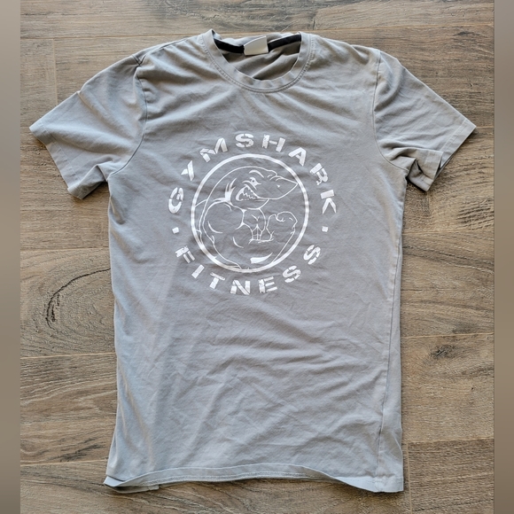 Gymshark Tops - Small Light Gray Gymshark T-Shirt